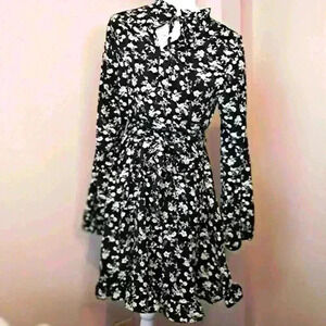 She+sky floral dress  sz medium